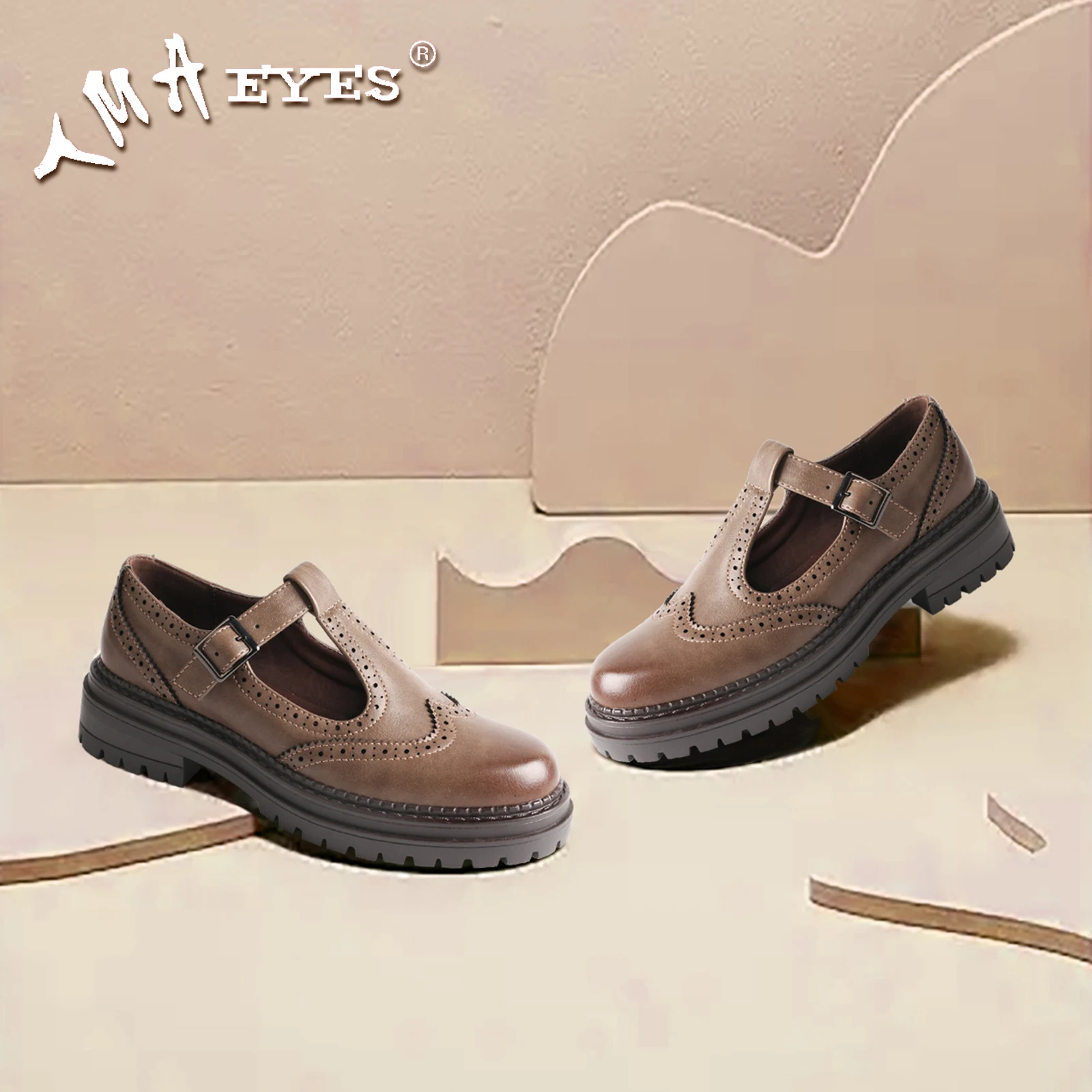 Spring/Summer Retro Round Head Carved Mary Jane Women's Brogue Leather Shoes
Spring/Summer Retro Round Head Carved Mary Jane Women's Brogue Leather Shoes