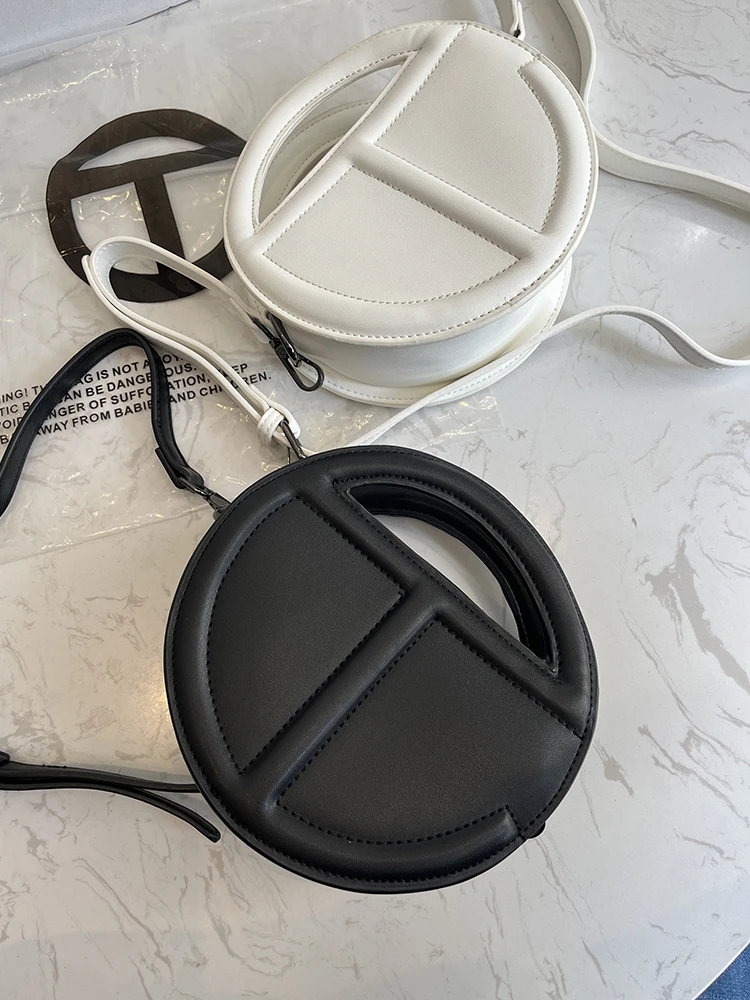 Casual Pure Color Small round Crossbody Bag Women's oulder Bag Faionable Design Daily Use PU Leather Handbag
Casual Pure Color Small round Crossbody Bag Women's oulder Bag Faionable Design Daily Use PU Leather Handbag