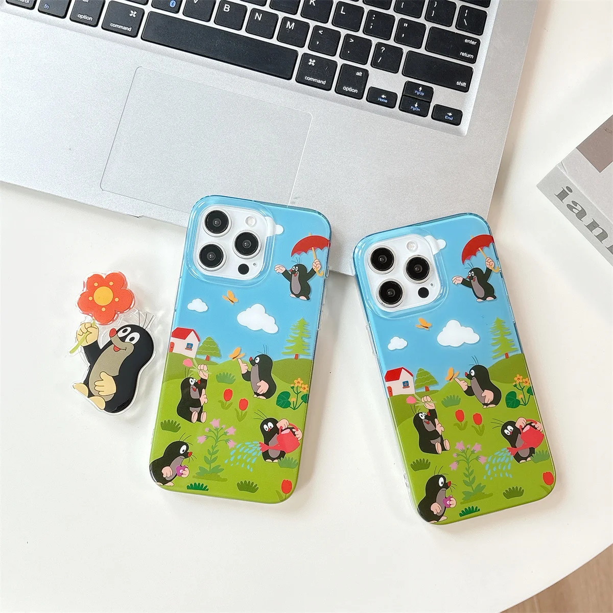 Creative little red flower rotating stand Phone Case For iPhone 16 15 14 13 Pro Max fundas iphone 15 case Protective cover
Creative little red flower rotating stand Phone Case For iPhone 16 15 14 13 Pro Max fundas iphone 15 case Protective cover