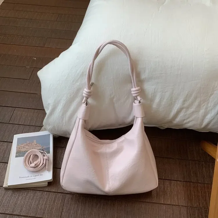 Versatile Ins Wind Tote Bag Women's 2026 New Niche Shoulder Bag College Style Casual Large-capacity Bag
Versatile Ins Wind Tote Bag Women's 2026 New Niche Shoulder Bag College Style Casual Large-capacity Bag