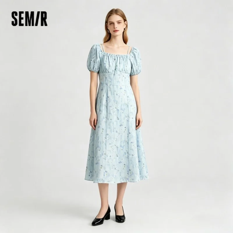 Semir Dress Women Spaghetti Strap Slim Fit Long Dress 2025 New Summer Version Textured Floral Dress Fresh and Delicate Style
Semir Dress Women Spaghetti Strap Slim Fit Long Dress 2025 New Summer Version Textured Floral Dress Fresh and Delicate Style