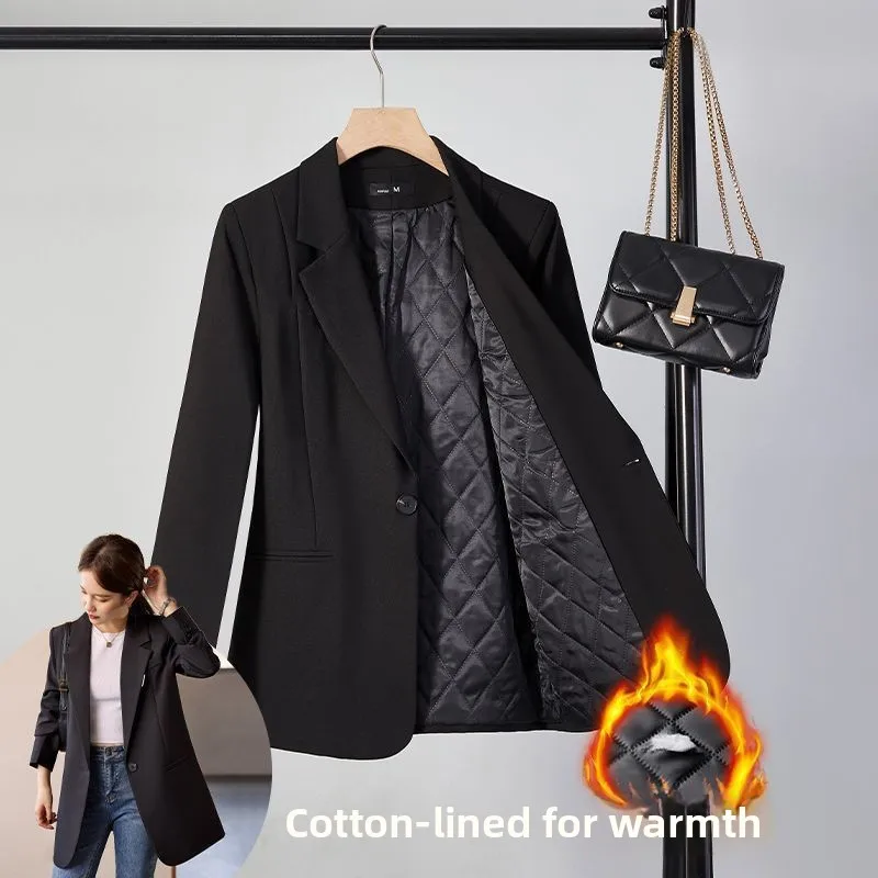 Зимний хлопковый женский костюм Thiened Jaet, новинка 2024, осень-зима, высококачественное хлопковое пальто размера ор, на пуговицах irt
Зимний хлопковый женский костюм Thiened Jaet, новинка 2024, осень-зима, высококачественное хлопковое пальто размера ор, на пуговицах irt