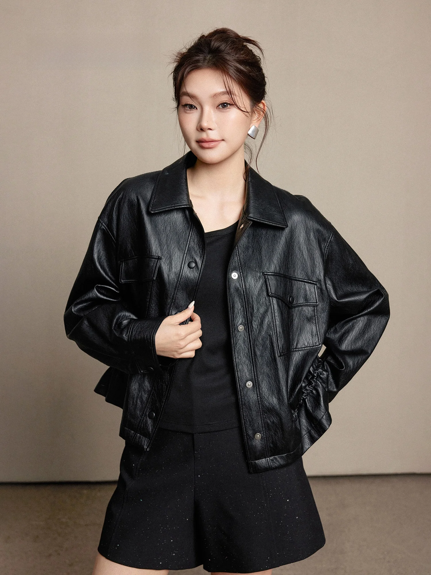 Soft PU Leather Biker Style Collar Jacket Women's Spring Classic Black Sugar Heart Plusmall Casual Long Sleeve Coat
Soft PU Leather Biker Style Collar Jacket Women's Spring Classic Black Sugar Heart Plusmall Casual Long Sleeve Coat