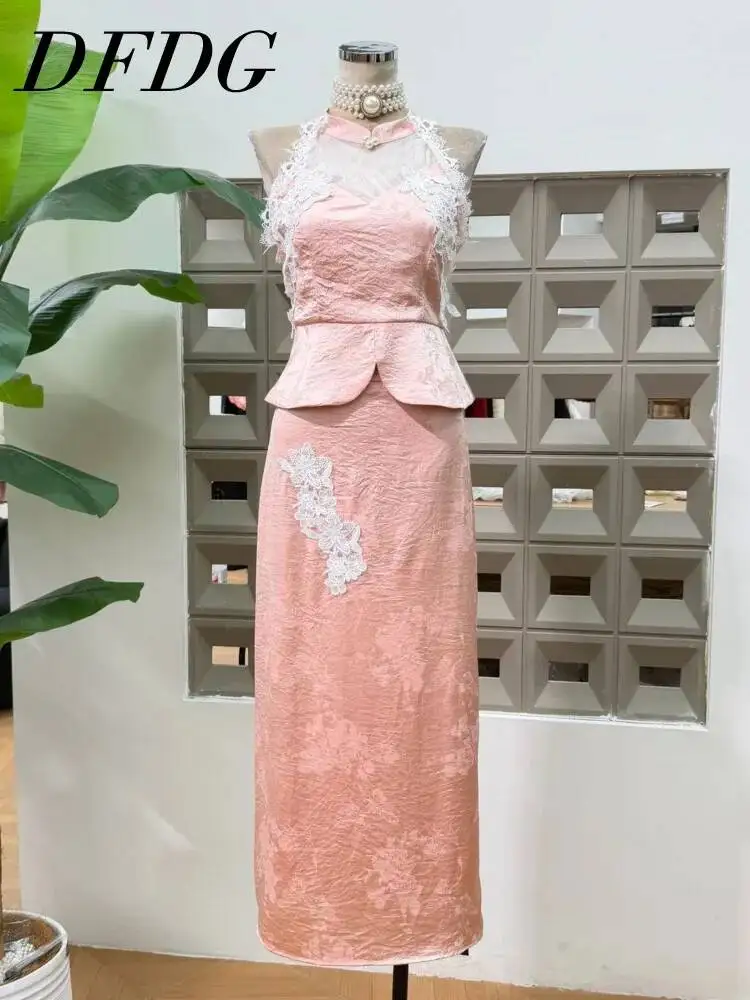 DFDG Women 2026 Spring Summer Fashion Chinese Style Lace Halter Neck Two Piece Outfit Peplum Top High Waist Midi Skirt Set
DFDG Women 2026 Spring Summer Fashion Chinese Style Lace Halter Neck Two Piece Outfit Peplum Top High Waist Midi Skirt Set