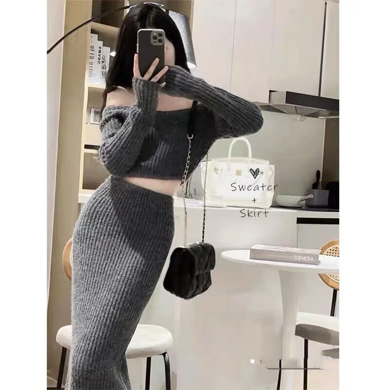 2023 Autumn Elegant Knitted 2 Piece Set Office Lady Sweater Blouse + Slim Party Midi Skirt Korean Fashion Clothing Suit Woman
2023 Autumn Elegant Knitted 2 Piece Set Office Lady Sweater Blouse + Slim Party Midi Skirt Korean Fashion Clothing Suit Woman