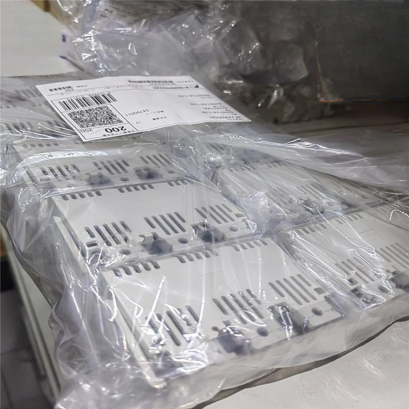 1Pcs for Fuji's new genuine terminal cover BW9BTAA-S2 S2W S3 S3W BW9BTCA BW9BTGA
1Pcs for Fuji's new genuine terminal cover BW9BTAA-S2 S2W S3 S3W BW9BTCA BW9BTGA