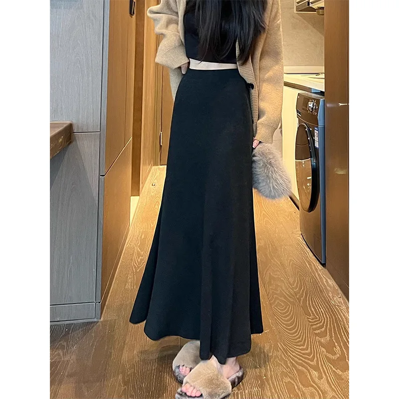 Женская черная юбка-русалка, осень-зима 2022, корейская универсальная элегантная облегающая юбка с темпераментом, утягивающая вязаная длинная юбка
Женская черная юбка-русалка, осень-зима 2022, корейская универсальная элегантная облегающая юбка с темпераментом, утягивающая вязаная длинная юбка