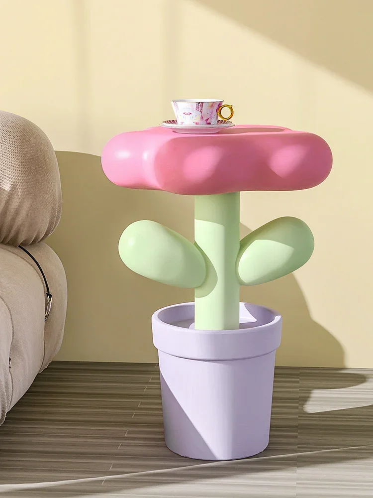 First time seeing home, floor to ceiling coffee table, sofa, living room decorations, corner table decorations, table edge
First time seeing home, floor to ceiling coffee table, sofa, living room decorations, corner table decorations, table edge