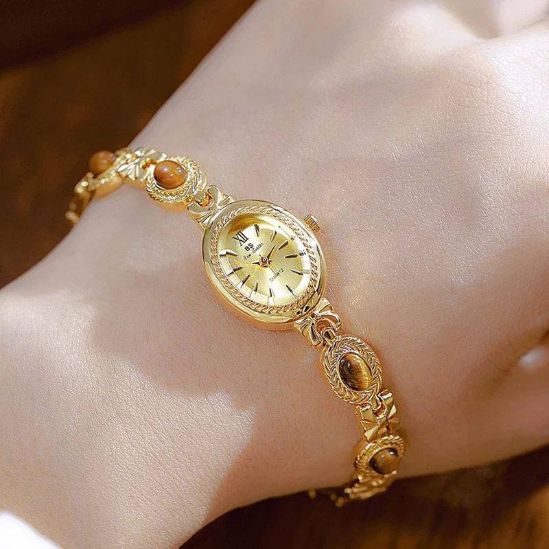 Oval Women Watches 2025 Top Brand Luxury Women Bracelet Watches Unique Design For Ladies Wrist Watches Gold Elegant Fashion
Oval Women Watches 2025 Top Brand Luxury Women Bracelet Watches Unique Design For Ladies Wrist Watches Gold Elegant Fashion