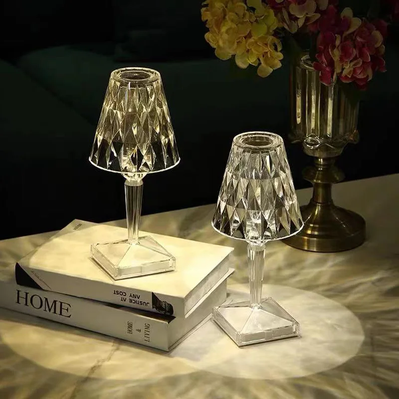 Three Color Touch/Diamond Desk Lamp USB Crystal Desk Lamp LED Lighting Room Decoration Night Lamp Valentine's Day Gift
Three Color Touch/Diamond Desk Lamp USB Crystal Desk Lamp LED Lighting Room Decoration Night Lamp Valentine's Day Gift