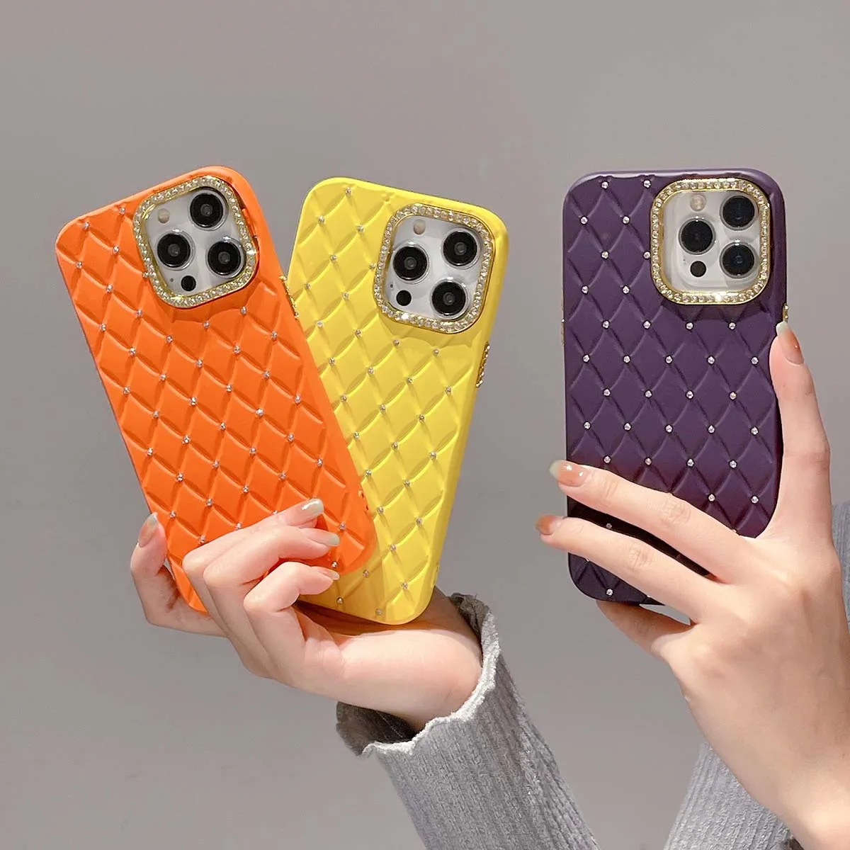 Luxury Checkered Glitter Gem Silicone Back Covers For iPhone 14 13 12 11 Pro Max Bling Diamond Lens Frame Protection Phone Case
Luxury Checkered Glitter Gem Silicone Back Covers For iPhone 14 13 12 11 Pro Max Bling Diamond Lens Frame Protection Phone Case