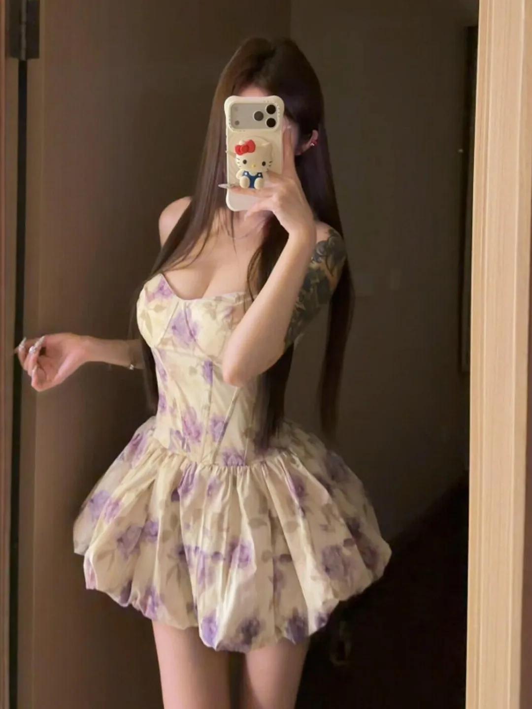Retro Unique Floral Print Puffy Sleeveless Dress Women's Small Size Stylish Cotton Summer Dress with Drawstring Waist
Retro Unique Floral Print Puffy Sleeveless Dress Women's Small Size Stylish Cotton Summer Dress with Drawstring Waist