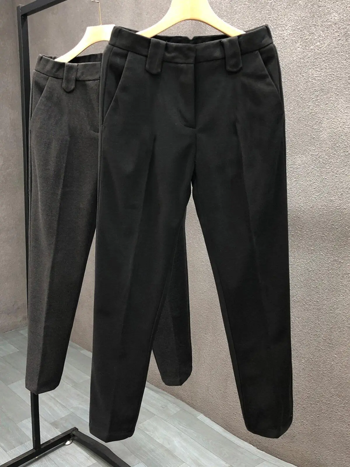 Мужские шерстяные брюки Slim Fit прямого кроя для осени и зимы, повседневные, в корейском стиле, модные, длинные, для молодежи, для отдыха
Мужские шерстяные брюки Slim Fit прямого кроя для осени и зимы, повседневные, в корейском стиле, модные, длинные, для молодежи, для отдыха