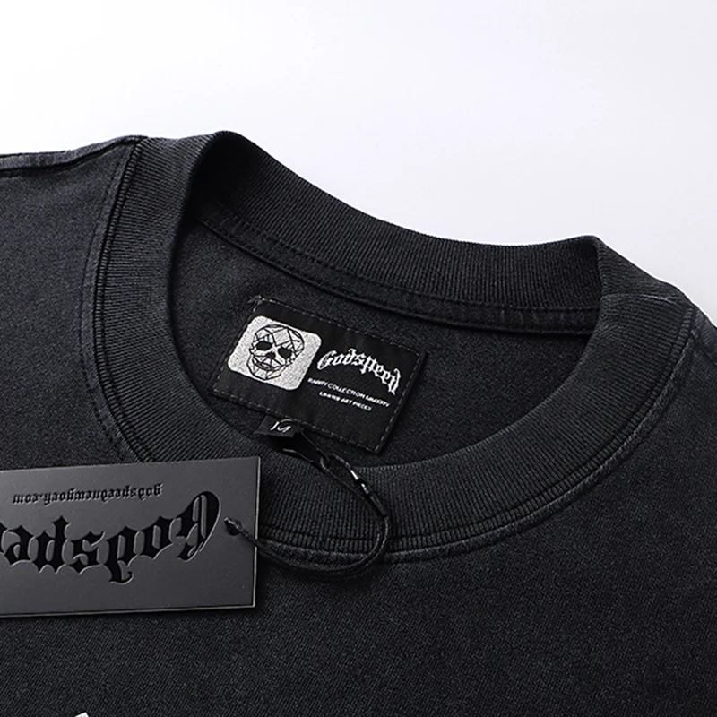 Retro Skull Island Letter Print T-irt Men's Summer round Ne ort Sve Waed Vintage Faion Streetwear
Retro Skull Island Letter Print T-irt Men's Summer round Ne ort Sve Waed Vintage Faion Streetwear