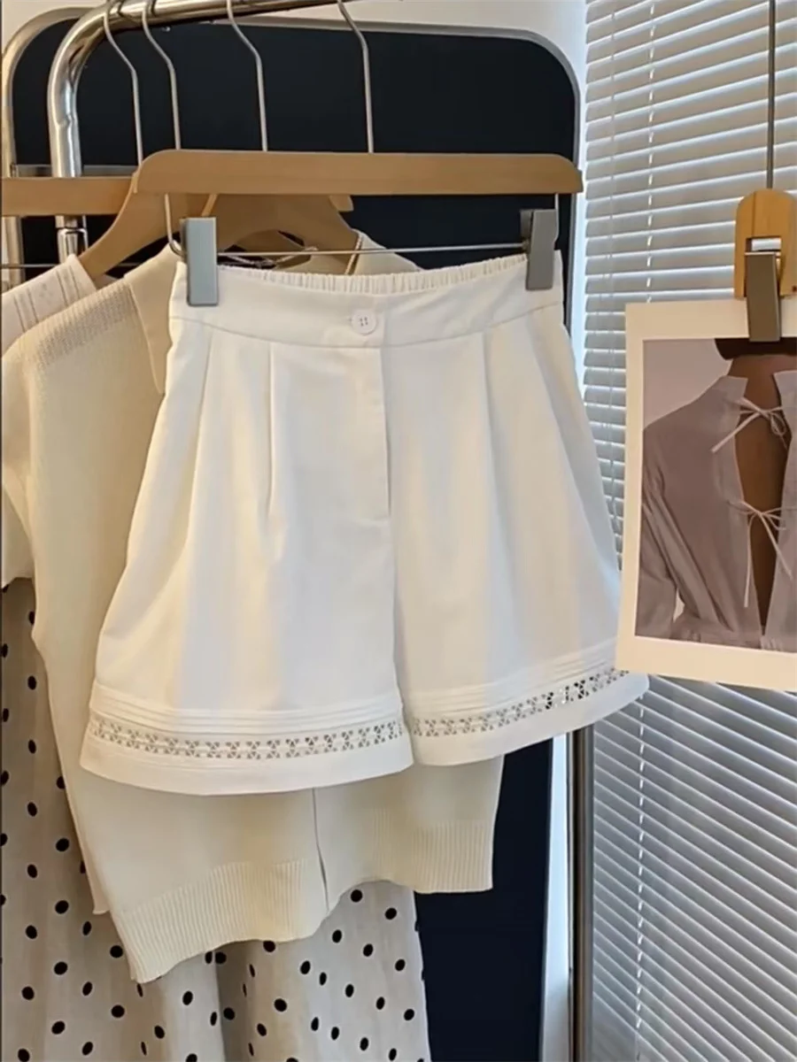 Retro Korean Design Lace Hollow out Casual orts ex Summer Elastic Waist Slimming Wide Leg Pants High Waist Straight Leg
Retro Korean Design Lace Hollow out Casual orts ex Summer Elastic Waist Slimming Wide Leg Pants High Waist Straight Leg