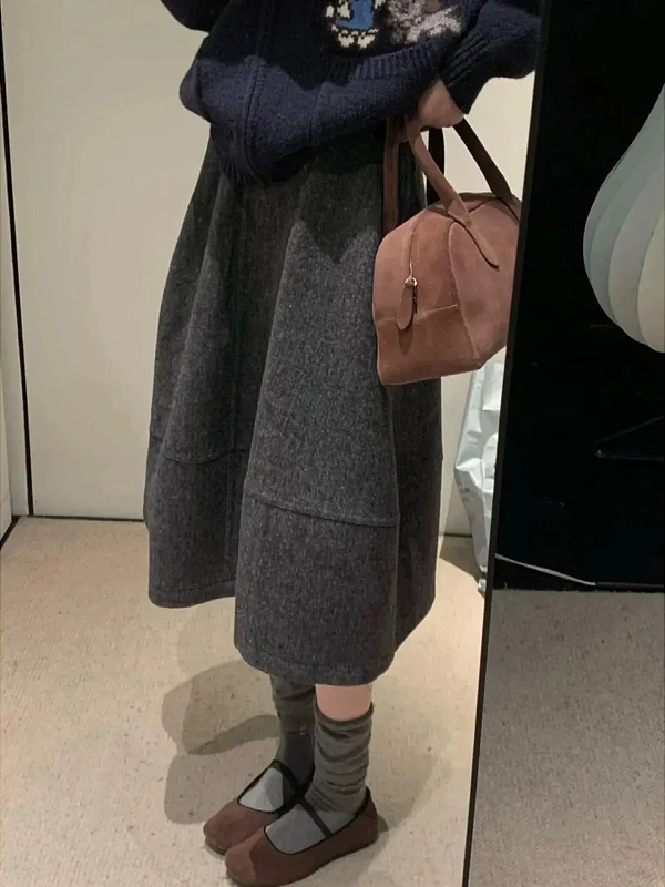 plus Size Deep Grey Woolen A-Line Midi Skirt Women's Autumn Winter New Style Flower Bud Skirt High Waist Commute Korean Style
plus Size Deep Grey Woolen A-Line Midi Skirt Women's Autumn Winter New Style Flower Bud Skirt High Waist Commute Korean Style