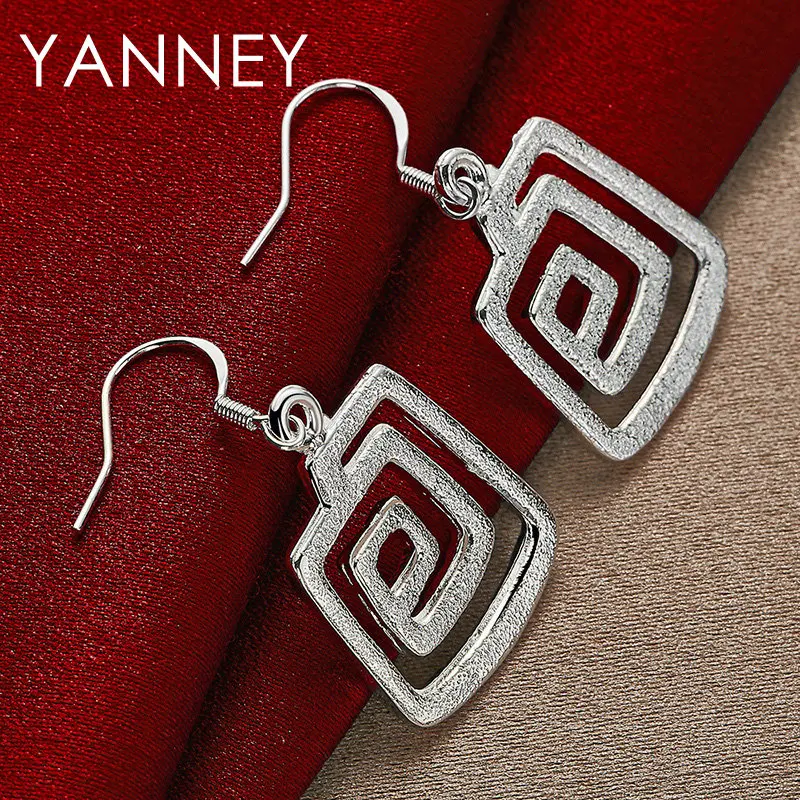 New 925 Sterling Silver 40MM Threaded Square Earrings For Women Fashion Charm Wedding Temperament Jewelry Accessories Party
New 925 Sterling Silver 40MM Threaded Square Earrings For Women Fashion Charm Wedding Temperament Jewelry Accessories Party