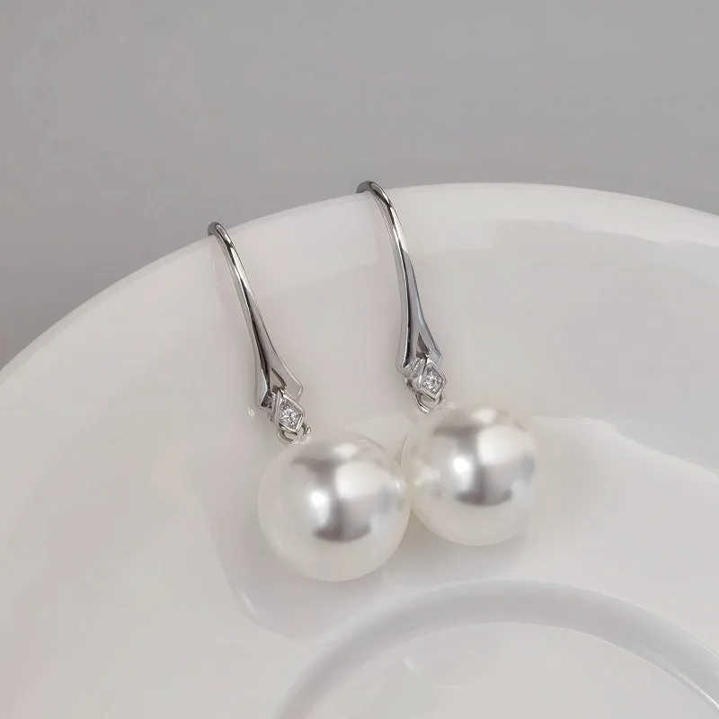 S925 Fashion Trend Silver Pearl Earrings Temperament Earrings Elegant and Exquisite Silver Versatile Commuter Women's
S925 Fashion Trend Silver Pearl Earrings Temperament Earrings Elegant and Exquisite Silver Versatile Commuter Women's