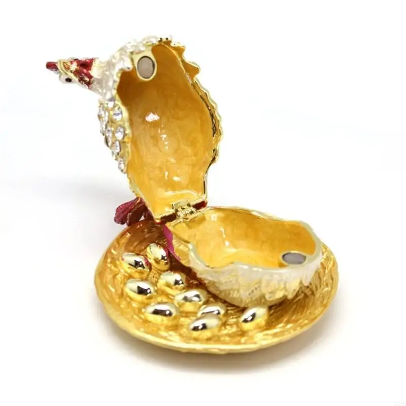 Handcrafted Enamel Metal Chicken Shaped Box Suitable For Storing Delicate Accessories Jewelry Organiser
Handcrafted Enamel Metal Chicken Shaped Box Suitable For Storing Delicate Accessories Jewelry Organiser