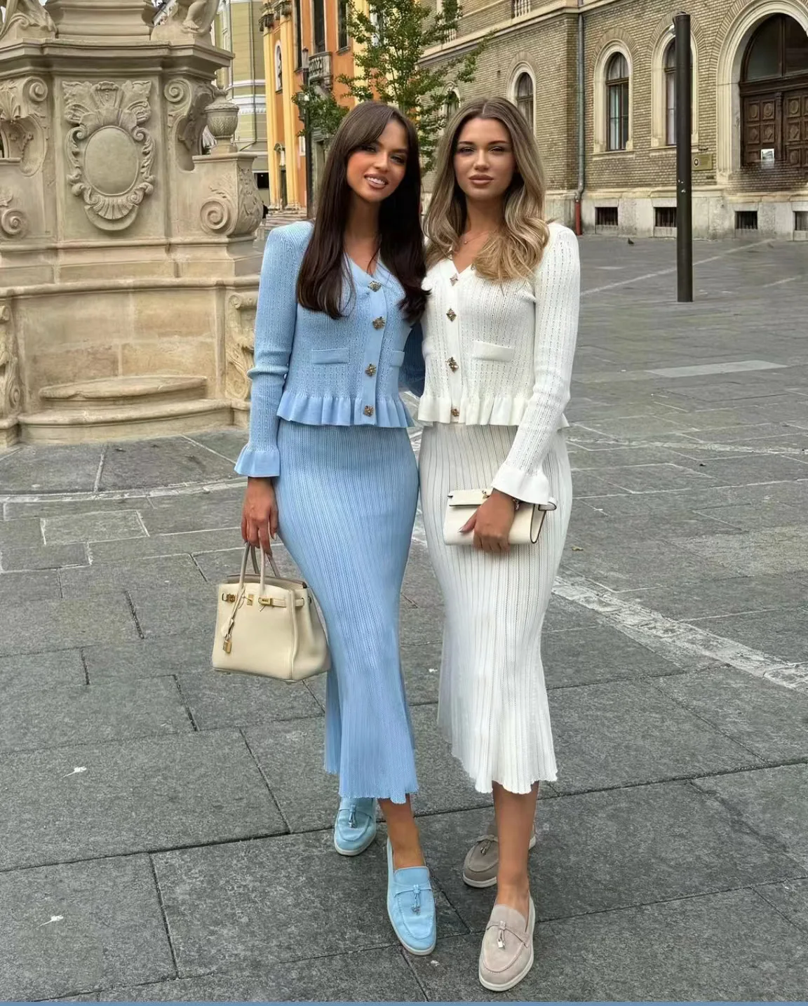 Solid Knitted Elegant Suit Women V Neck Hollow Out Long Sleeve Ruffle Sweater Cardigan Streetwear Fashion Long Skirt 2 Piece Set
Solid Knitted Elegant Suit Women V Neck Hollow Out Long Sleeve Ruffle Sweater Cardigan Streetwear Fashion Long Skirt 2 Piece Set