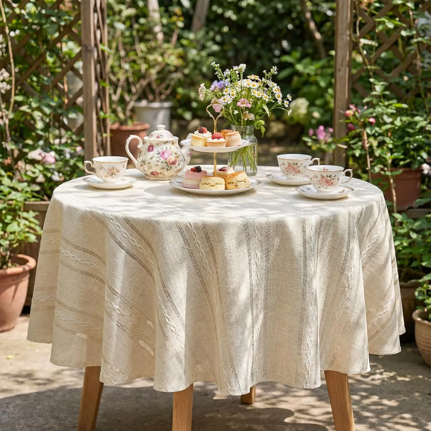 Farmhouse Embroidery Table Cover White Round Tablecloth 48Inch for Kitchen Dining Party Home Decoration High Quality & Durable
Farmhouse Embroidery Table Cover White Round Tablecloth 48Inch for Kitchen Dining Party Home Decoration High Quality & Durable