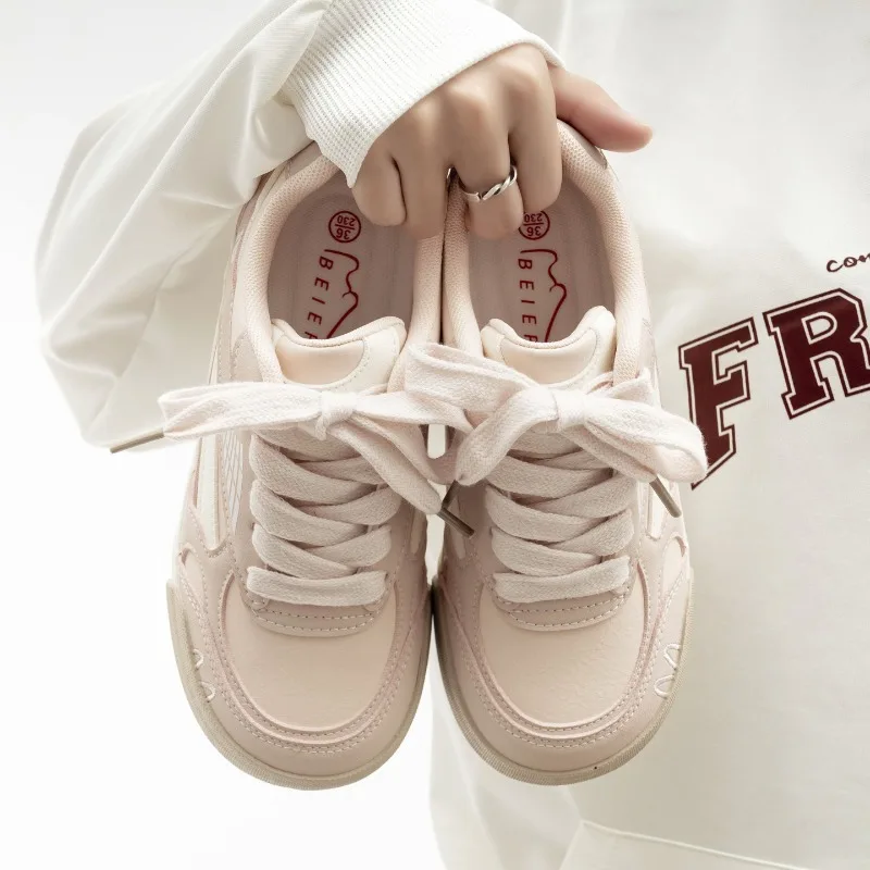 Women's Round Toe Thick Bottom Fleece Lined Casual School Style Cotton Shoes Spring Autumn Winter Fashion Versatile Low Top
Women's Round Toe Thick Bottom Fleece Lined Casual School Style Cotton Shoes Spring Autumn Winter Fashion Versatile Low Top