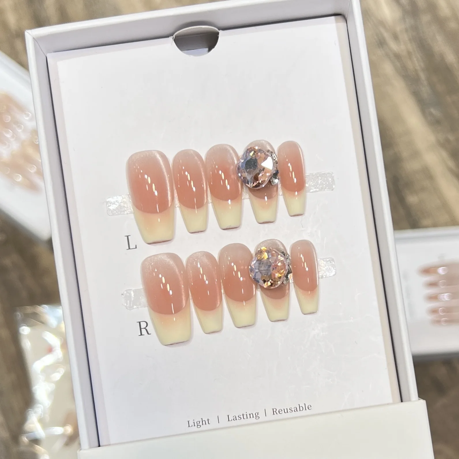 10pcs Handmade Press on Nails Cat's Eye French Red Yes Star Diamond Nude Blush False Nail for Women&Girl Removable wearable Nail
10pcs Handmade Press on Nails Cat's Eye French Red Yes Star Diamond Nude Blush False Nail for Women&Girl Removable wearable Nail