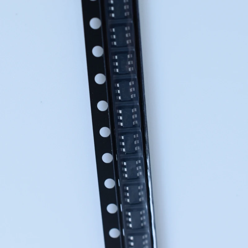 10 шт./лот SGM42513A-2,8XTN6G/TR TSOT-23-6, маркировка: MO8**, 1,5 А, 5,5 В H-мостовой драйвер для двигателя/катушки
10 шт./лот SGM42513A-2,8XTN6G/TR TSOT-23-6, маркировка: MO8**, 1,5 А, 5,5 В H-мостовой драйвер для двигателя/катушки