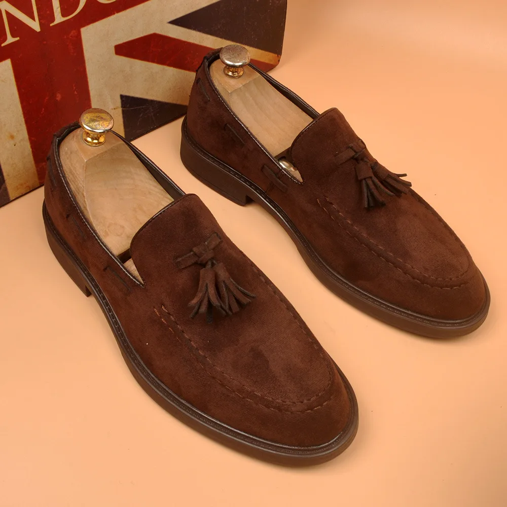 Fashion Casual Leather Shoes Men's Office Business Leather Shoes Loafers
Fashion Casual Leather Shoes Men's Office Business Leather Shoes Loafers