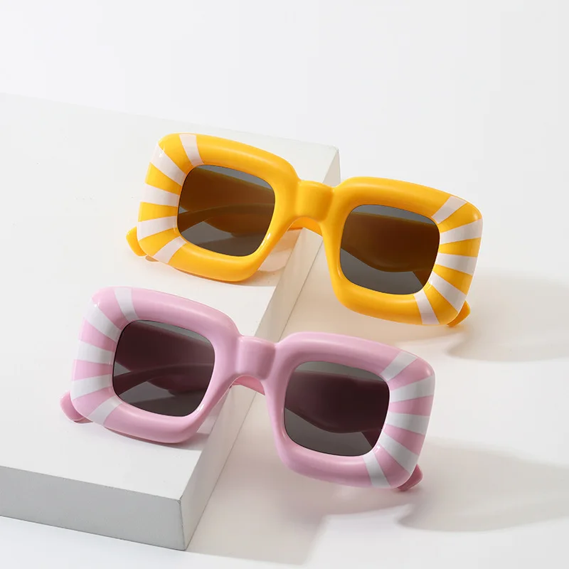 Square Sunglasses for Men Women Fashion Retro Brand Design Shades Eyewear Female Candy Color Goggle Sun Glasses De Sol
Square Sunglasses for Men Women Fashion Retro Brand Design Shades Eyewear Female Candy Color Goggle Sun Glasses De Sol