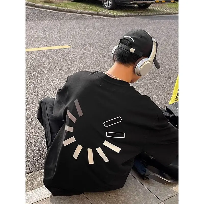 Heavy cotton short-sleeved t-shirt for men with fun print niche design print loose slimming ins high street style men clothing
Heavy cotton short-sleeved t-shirt for men with fun print niche design print loose slimming ins high street style men clothing