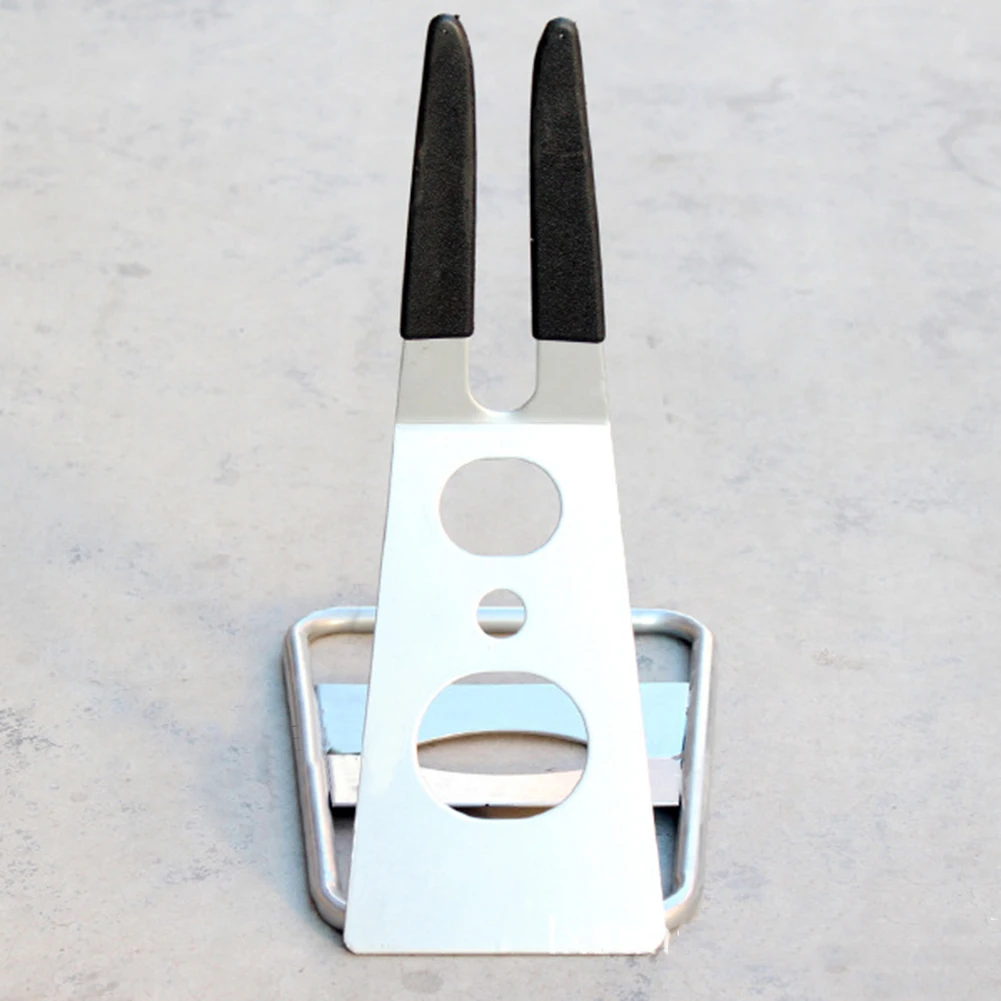 1pc Bicycle Display Stand Wheel Hub Mount Repair Bracket MTB Mountain Road Bike Floor Parking Holder Rack Bracket
1pc Bicycle Display Stand Wheel Hub Mount Repair Bracket MTB Mountain Road Bike Floor Parking Holder Rack Bracket