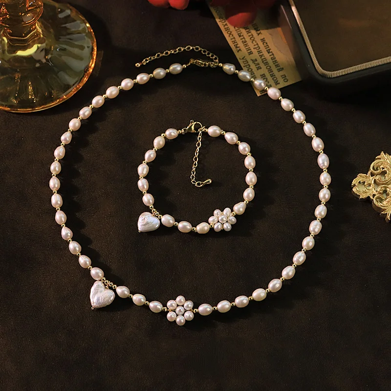 Fresh Style Handmade Pearl Heart Beaded Necklace Bracelet Combo Elegant Versatile Premium Texture Fashion Jewelry Set For Ladies
Fresh Style Handmade Pearl Heart Beaded Necklace Bracelet Combo Elegant Versatile Premium Texture Fashion Jewelry Set For Ladies