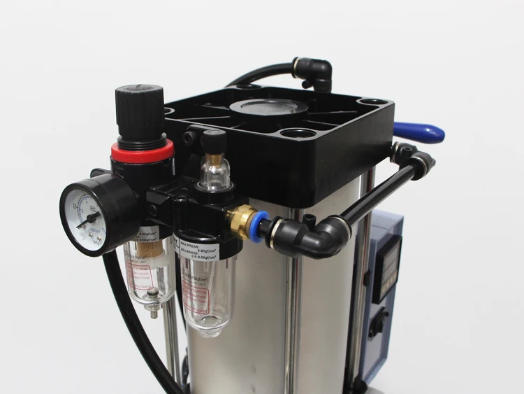 Small Household Vertical Molding Machine USB Charging Head Power Switch Plug Plastic Product Molding Machine
Small Household Vertical Molding Machine USB Charging Head Power Switch Plug Plastic Product Molding Machine