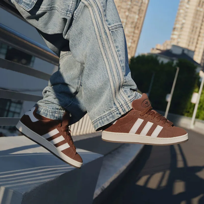 GY6433 Brown Suede Skate Shoes White Three Stripes Low Top Leather Casual Retro Walking Sneakers
GY6433 Brown Suede Skate Shoes White Three Stripes Low Top Leather Casual Retro Walking Sneakers