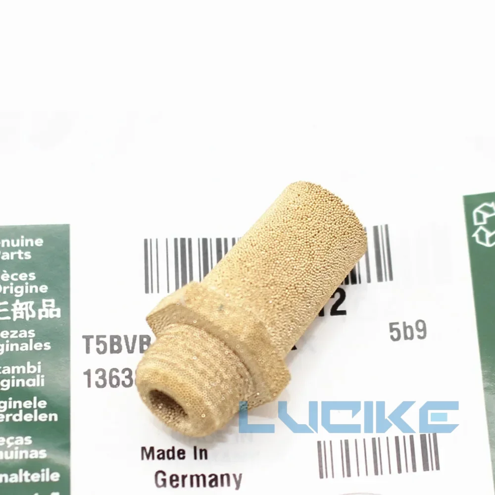 Suitable for Land Rover Sport/Fashion Air Suspension compressor muffler LR088858 
Suitable for Land Rover Sport/Fashion Air Suspension compressor muffler LR088858