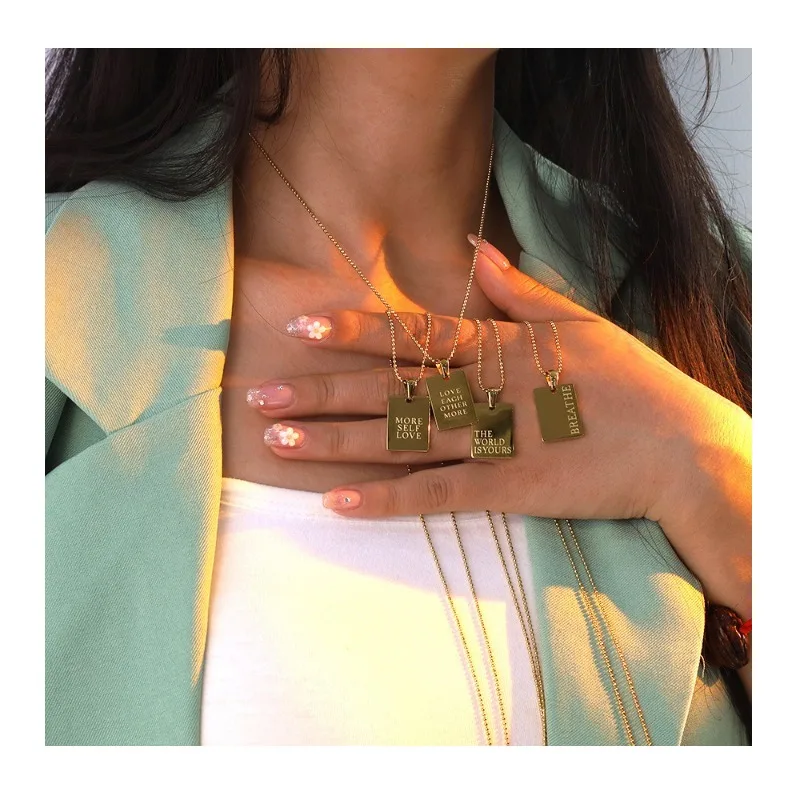 Stainless Steel Smooth Letter Necklace Female Versatile High Sense Does Not Fade Square Pendant Collarbone Chain
Stainless Steel Smooth Letter Necklace Female Versatile High Sense Does Not Fade Square Pendant Collarbone Chain