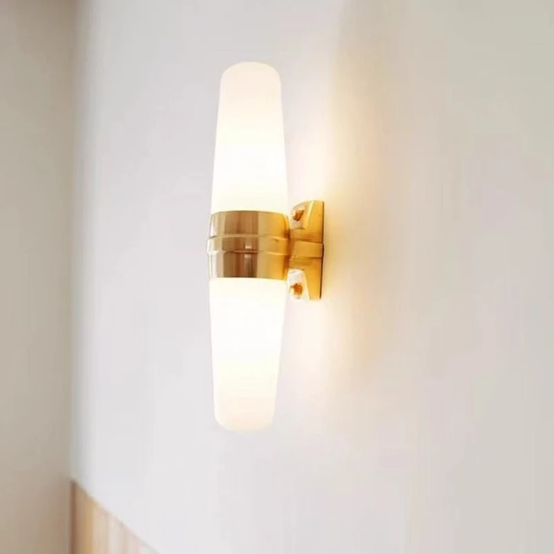 Nordic Electroplating Iron Base LED Wall Lamps Double-headed White Glass Lights Living Room Bedroom Corridor Restaurant Sconces
Nordic Electroplating Iron Base LED Wall Lamps Double-headed White Glass Lights Living Room Bedroom Corridor Restaurant Sconces