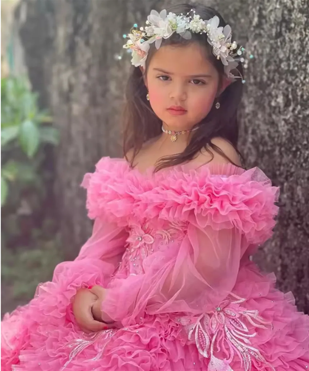 Cute Flower Girl Wedding Dress Appliques Beaded Tiered Off the Shoulder Princess Birthday Party Dress Kids First Communion Gown
Cute Flower Girl Wedding Dress Appliques Beaded Tiered Off the Shoulder Princess Birthday Party Dress Kids First Communion Gown