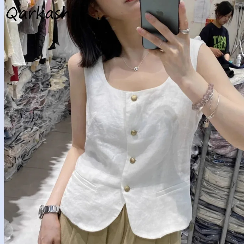 Vests Women Spring Summer Solid Single Breasted Square Collar Office Lady Temperament Design Fashion Casual Sleeveless Coats
Vests Women Spring Summer Solid Single Breasted Square Collar Office Lady Temperament Design Fashion Casual Sleeveless Coats