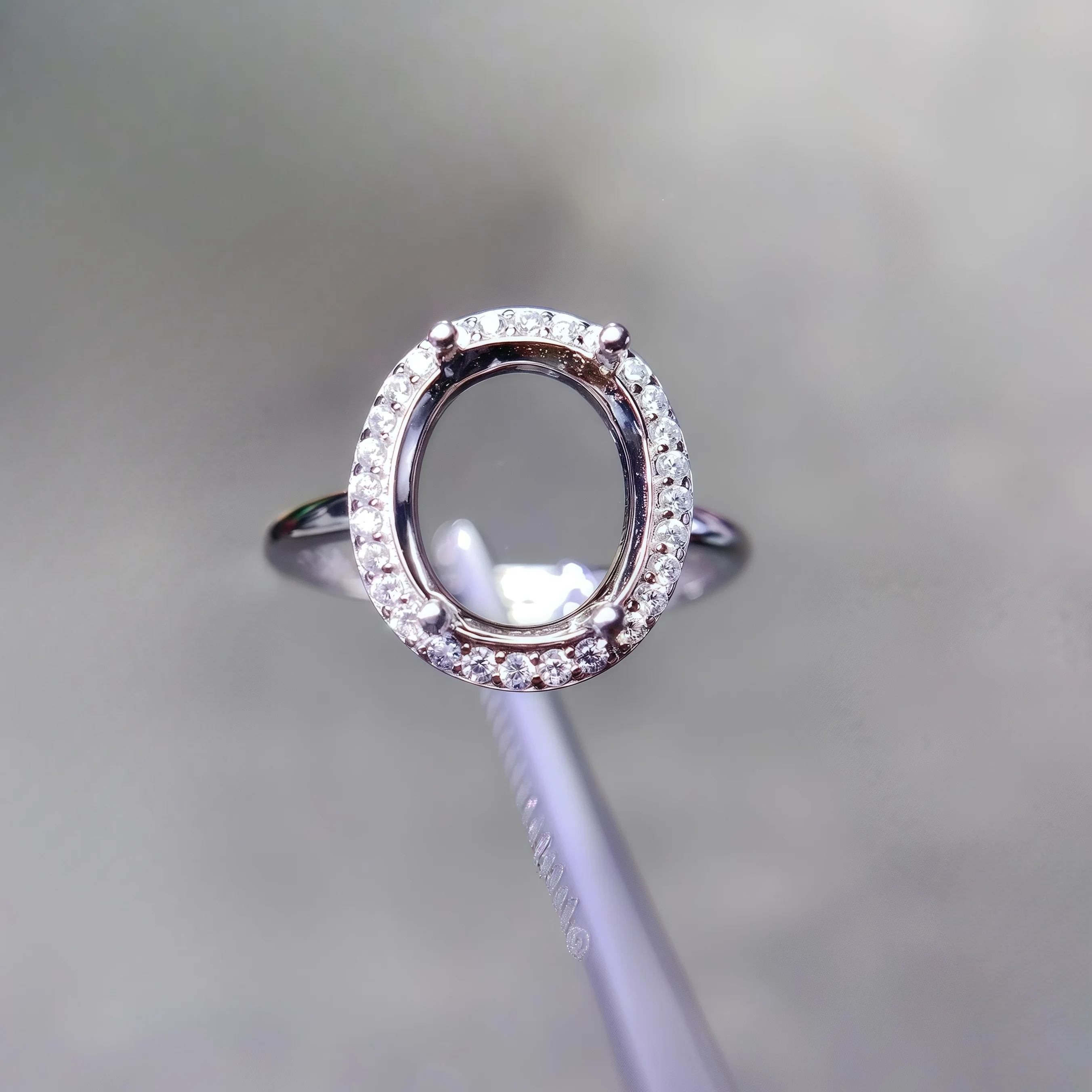 L 4*5/5*6/9*11mm Oval Stone Settings S925 Sterling Silver DIY Ring Fine Weddings Simple Design Charm Luxury Zircon for Woman
L 4*5/5*6/9*11mm Oval Stone Settings S925 Sterling Silver DIY Ring Fine Weddings Simple Design Charm Luxury Zircon for Woman