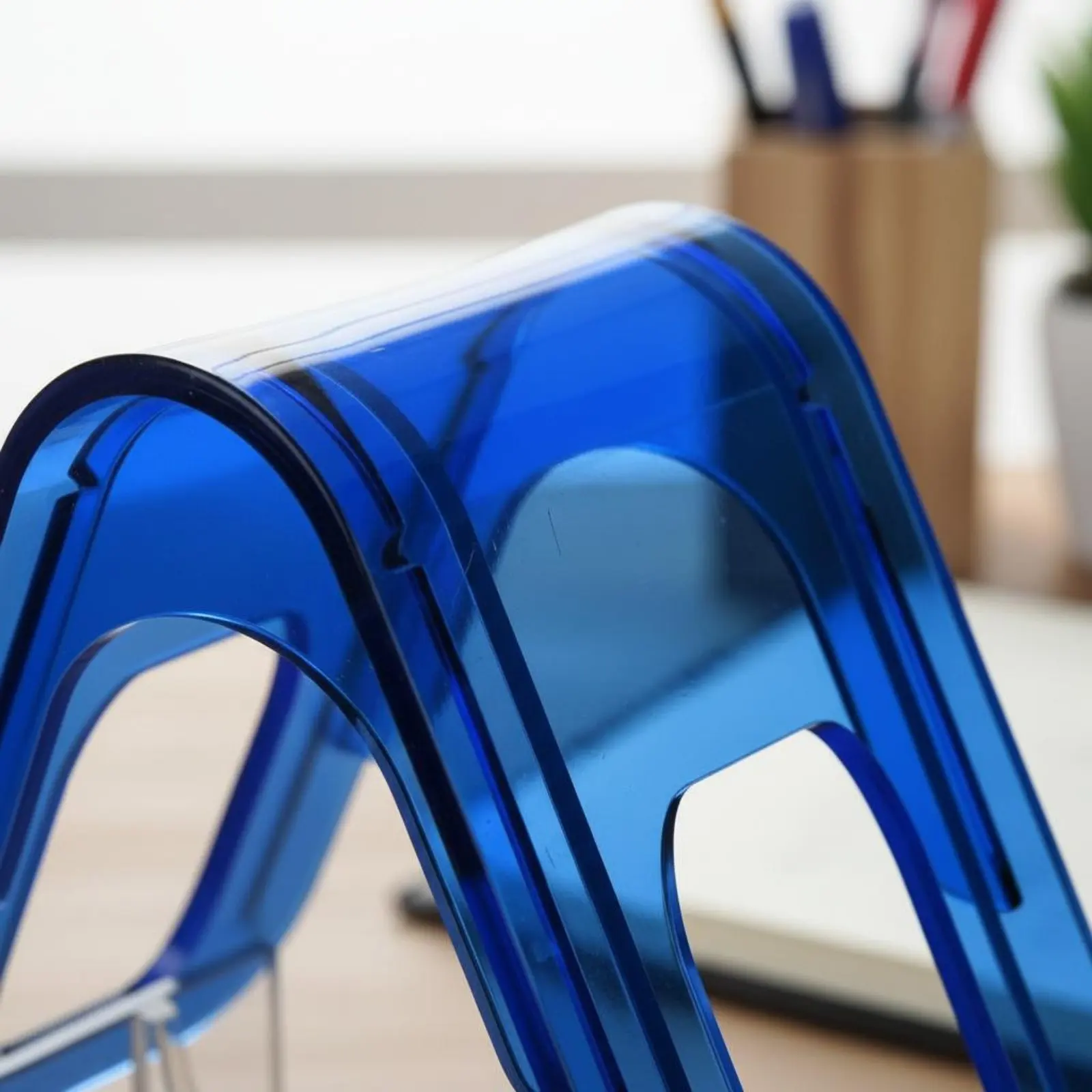 Acrylic Electronic Pet Stand Anti-Slip Pads Transparent Digital Pet Case House-Shaped Display Holder Exact Fit for Collectors
Acrylic Electronic Pet Stand Anti-Slip Pads Transparent Digital Pet Case House-Shaped Display Holder Exact Fit for Collectors