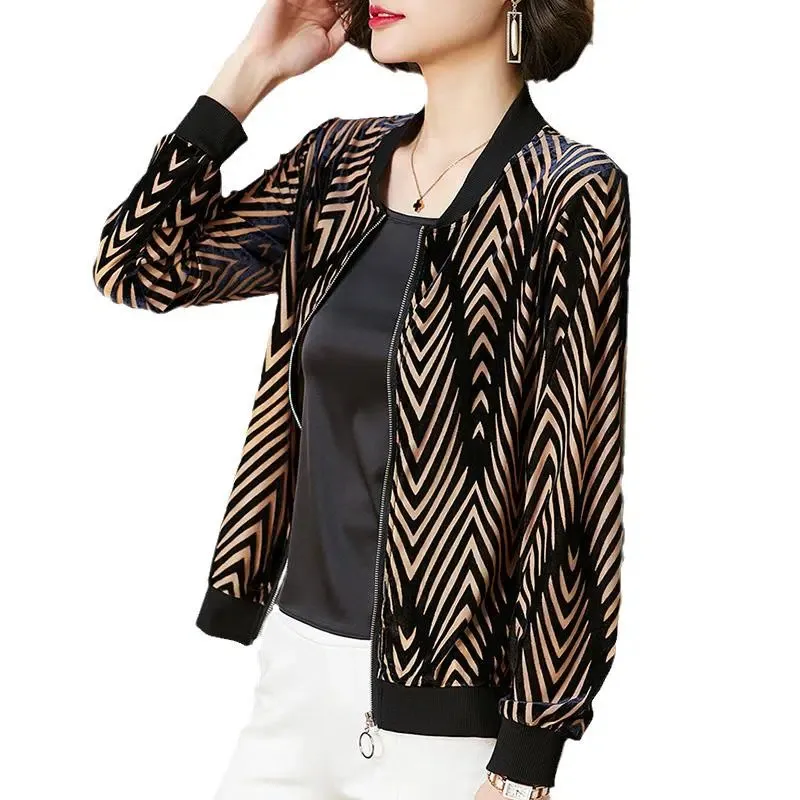 Baseball Coat Women Spring Summer Black Jackets 2023 New Autumn Fashion Short Jacket Loose Zipper Outwear Casual Tops Female
Baseball Coat Women Spring Summer Black Jackets 2023 New Autumn Fashion Short Jacket Loose Zipper Outwear Casual Tops Female