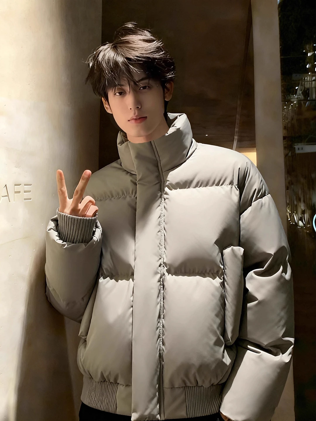 Мужская зимняя теплая повседневная верхняя одежда из хлопка с воротником-стойкой цвета хаки, пуховик-куртка Cleanfit
Мужская зимняя теплая повседневная верхняя одежда из хлопка с воротником-стойкой цвета хаки, пуховик-куртка Cleanfit