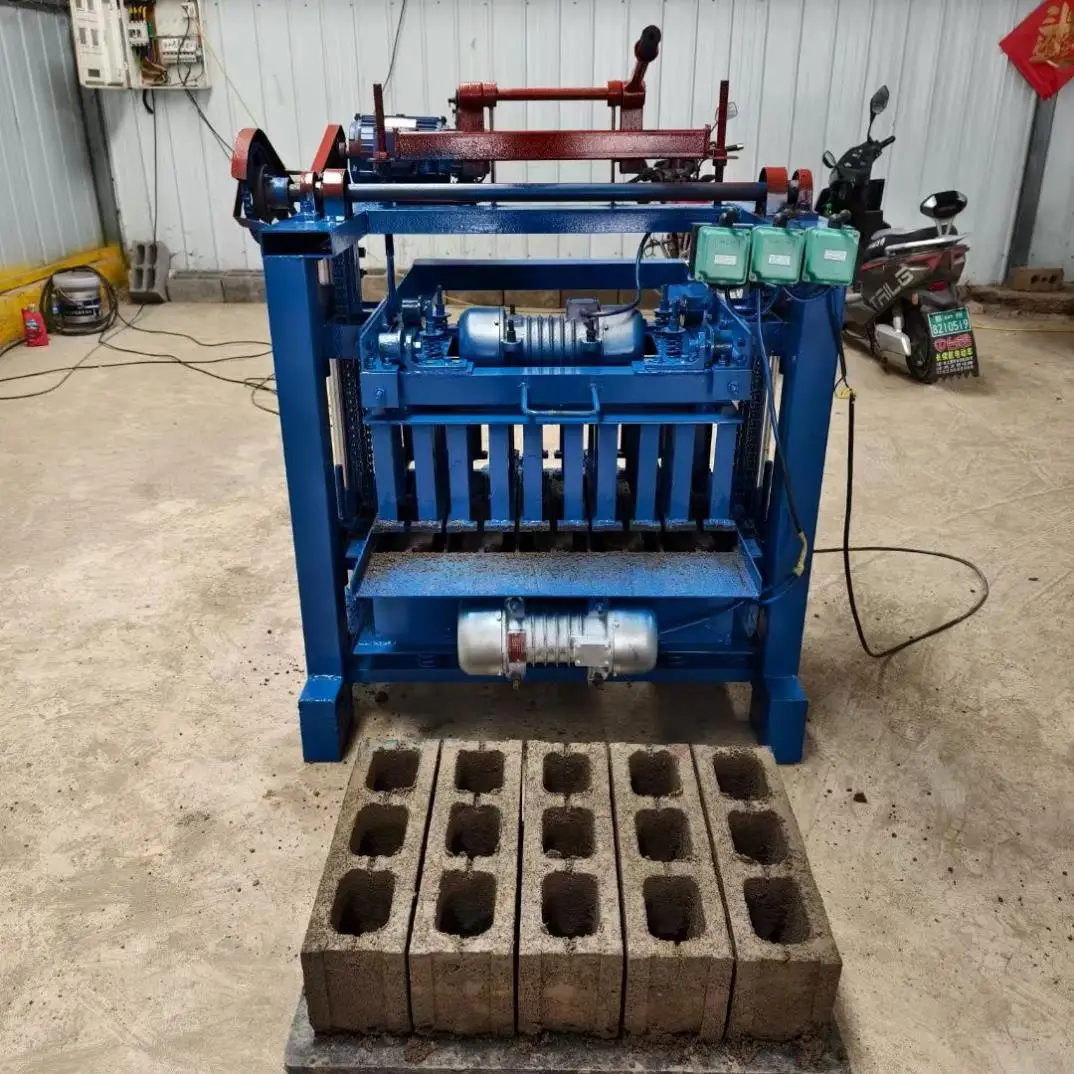 Concrete Cement Solid Block Making Machine Engine Automatic Brick Making Machinery
Concrete Cement Solid Block Making Machine Engine Automatic Brick Making Machinery