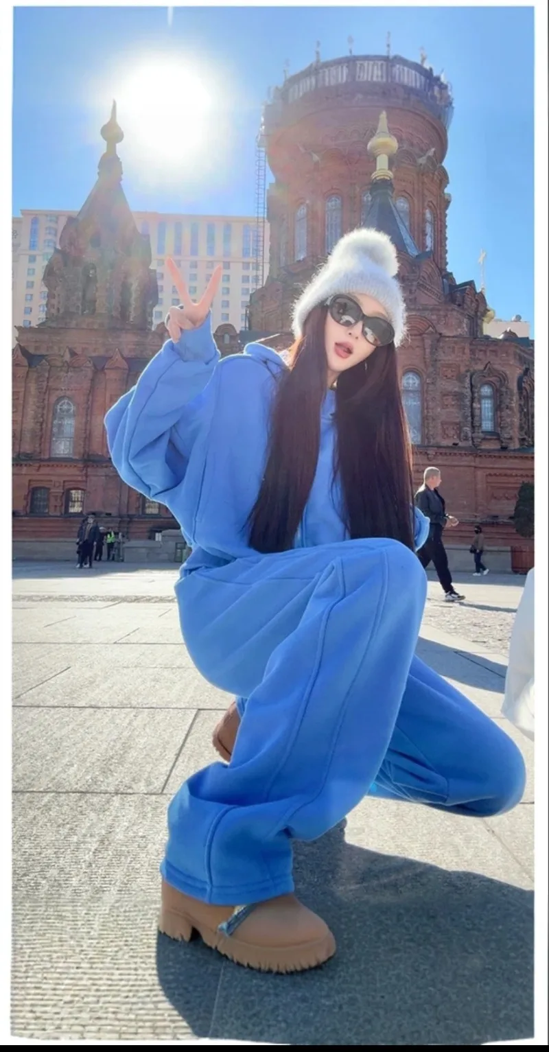 Sweet Hot Girl Casual Suit Women's Autumn/Winter Hooded Thick Sweatshirt High Waist Wide Leg Pants Two-piece Set Female Clothes
Sweet Hot Girl Casual Suit Women's Autumn/Winter Hooded Thick Sweatshirt High Waist Wide Leg Pants Two-piece Set Female Clothes