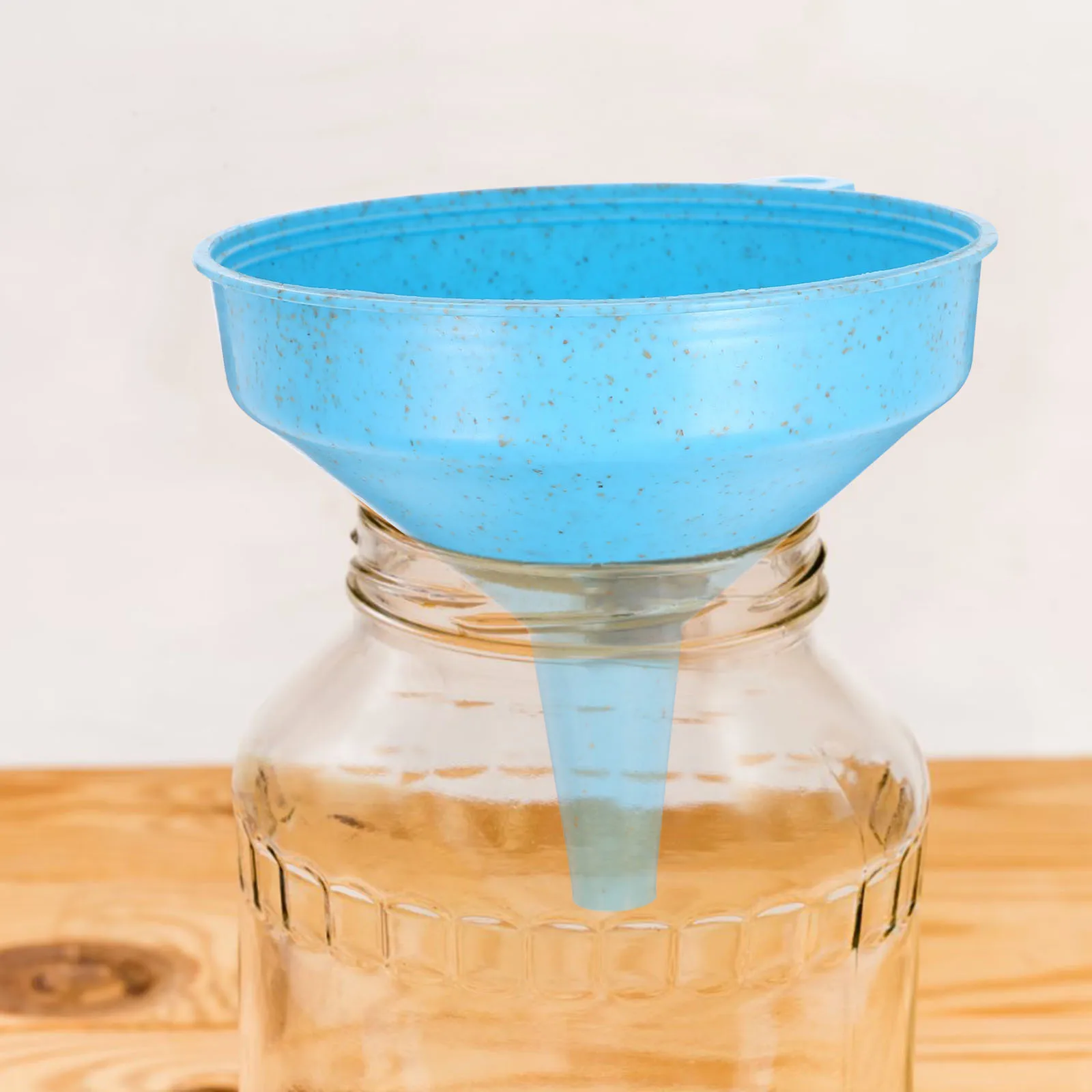 2 Pcs Handle Funnel Bottle Pour Spout Canning Wide Mouth Big Suite Coolant Collapsible
2 Pcs Handle Funnel Bottle Pour Spout Canning Wide Mouth Big Suite Coolant Collapsible