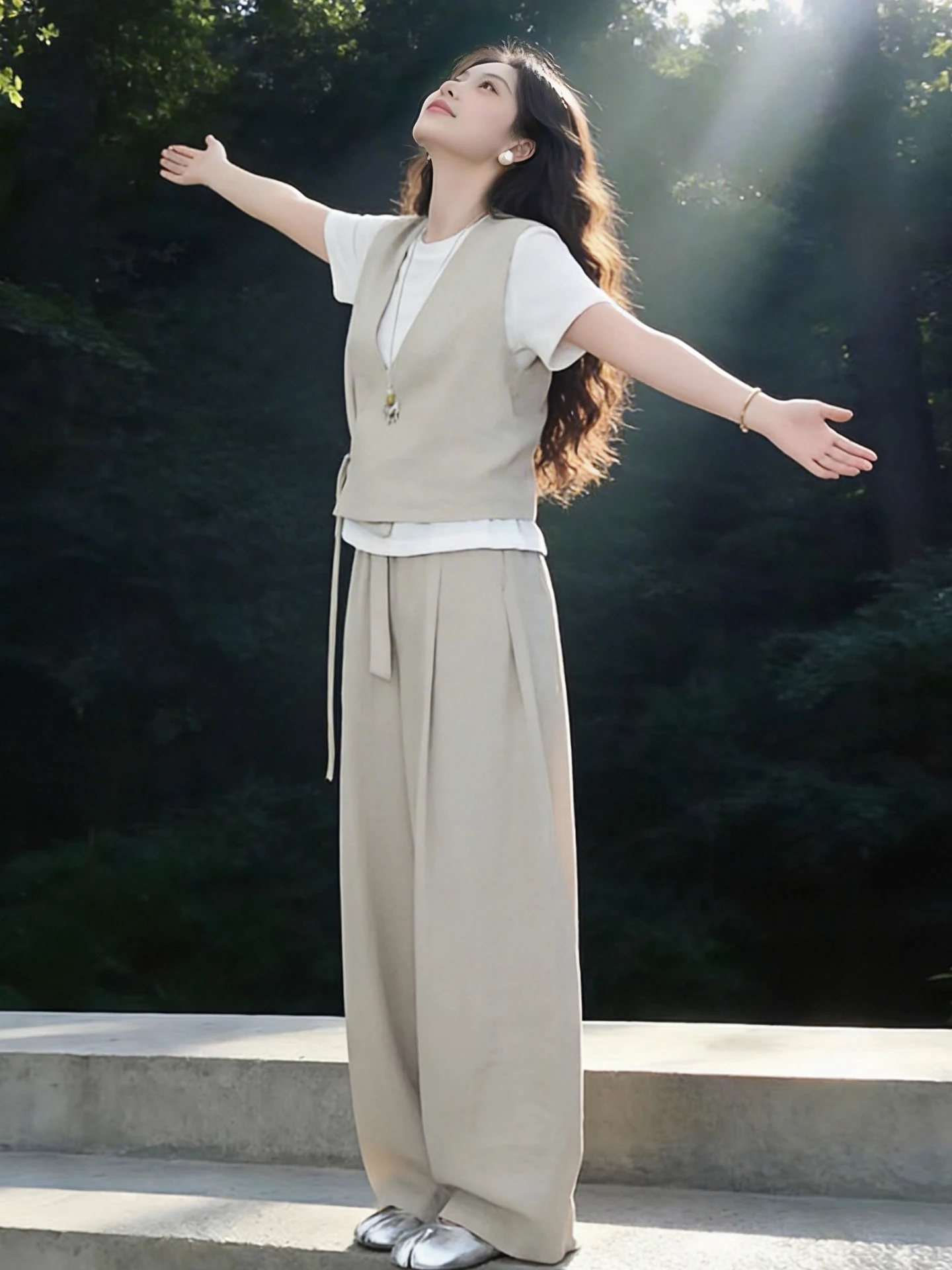 Fashionable Women's Summer 2026 Three-Piece Set Short Sleeve T-Shirt Belted Vest Wide Leg Pants Ensemble Stylish And Versatile
Fashionable Women's Summer 2026 Three-Piece Set Short Sleeve T-Shirt Belted Vest Wide Leg Pants Ensemble Stylish And Versatile