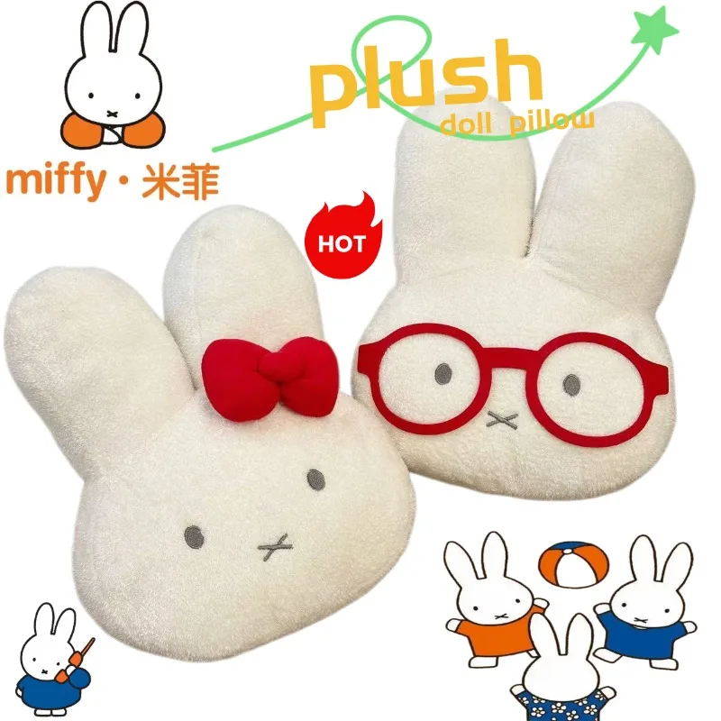 Плюшевая подушка Miffy, милая и стильная, с мультяшным дизайном, персонализированная, креативная, мягкая, для спальни или дивана, подарок на день рождения для друзей.
Плюшевая подушка Miffy, милая и стильная, с мультяшным дизайном, персонализированная, креативная, мягкая, для спальни или дивана, подарок на день рождения для друзей.