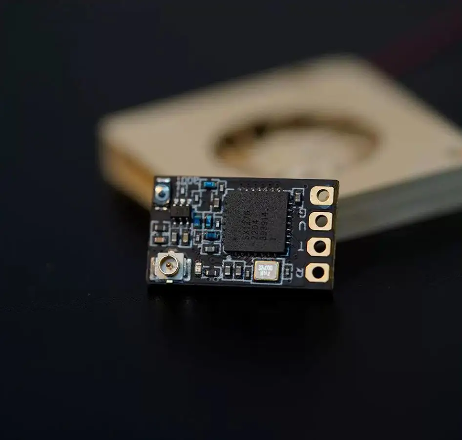 Radiomaster tx12 ELRS RX TX 720MHz /750MHz /900MHz /915MHz ExpressLRS Receiver 100mW For FPV Drone Quadcopter RC Cars RC Plane
Radiomaster tx12 ELRS RX TX 720MHz /750MHz /900MHz /915MHz ExpressLRS Receiver 100mW For FPV Drone Quadcopter RC Cars RC Plane